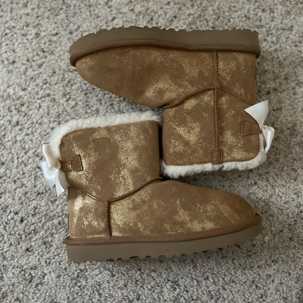 COPY - Mini Bailey Bow Glimmer